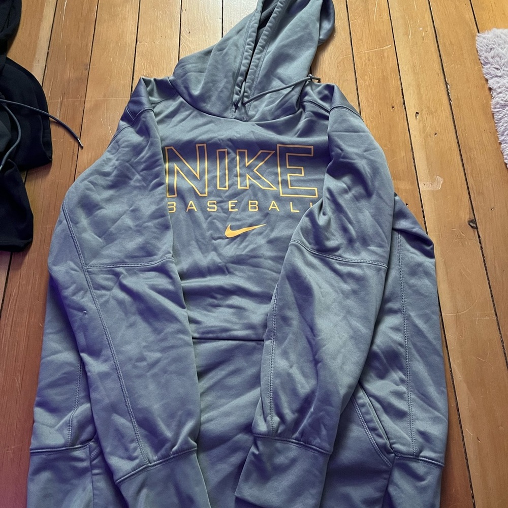 gray nike baseball hoodie